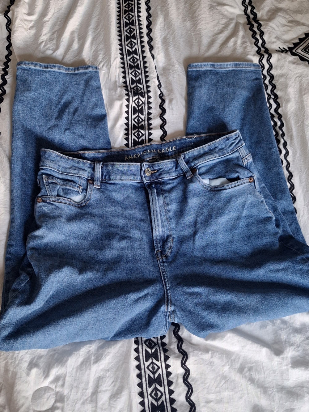 American Eagle Outfitters Women's Mom Jeans Size 16